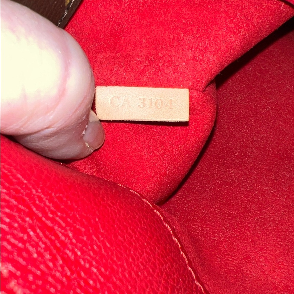 Louis Vuitton Brown and Red Shoulder Bag with Monogram Canvas - Picture 13 of 13